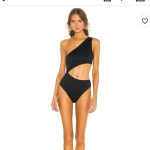 BEACH RIOT - Celine One Piece in Black